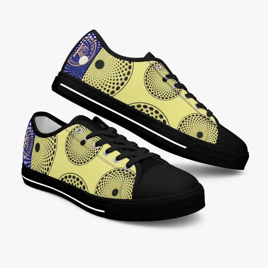 Sneakers KAKIPS Évasion BlueSun en toile jaune et bleue avec motif wax, lacets noirs et bout renforcé