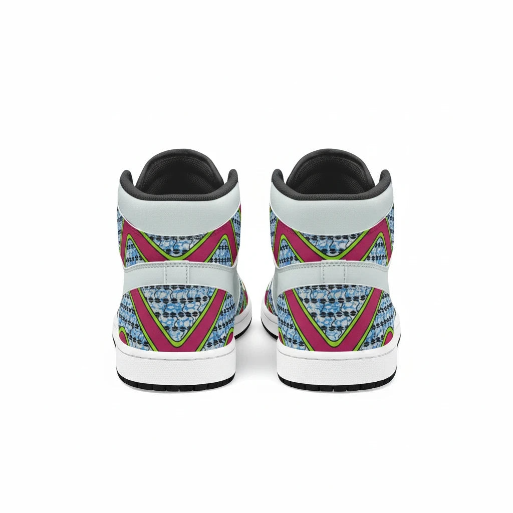 Vue arrière des baskets montantes KAKIPS Urban Zebra avec motif wax coloré et détails géométriques rose et bleu